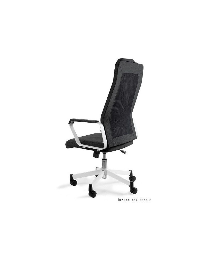 Czarny fotel biurowy obrotowy FOX siatka - Unique